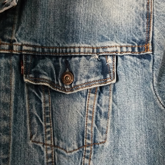 Levi's Blue Jean Jacket - Picture 4 of 4